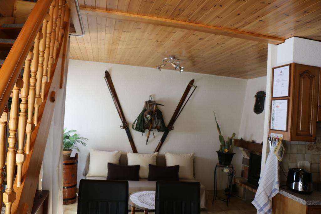 Apartment Chez Vero Et Bernard Bourg-Saint-Pierre Exteriör bild